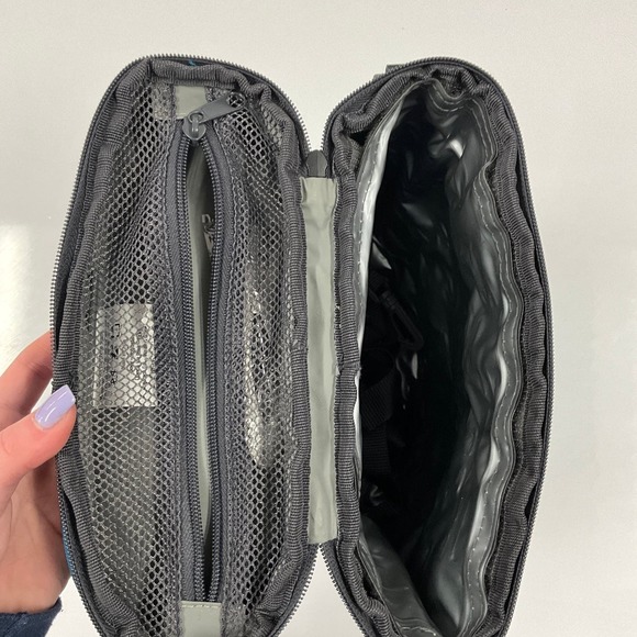 NWT Clevermade Multi Wine Bottle/Can Insulated Tote Strap Removable Ice Pack - Picture 6 of 15